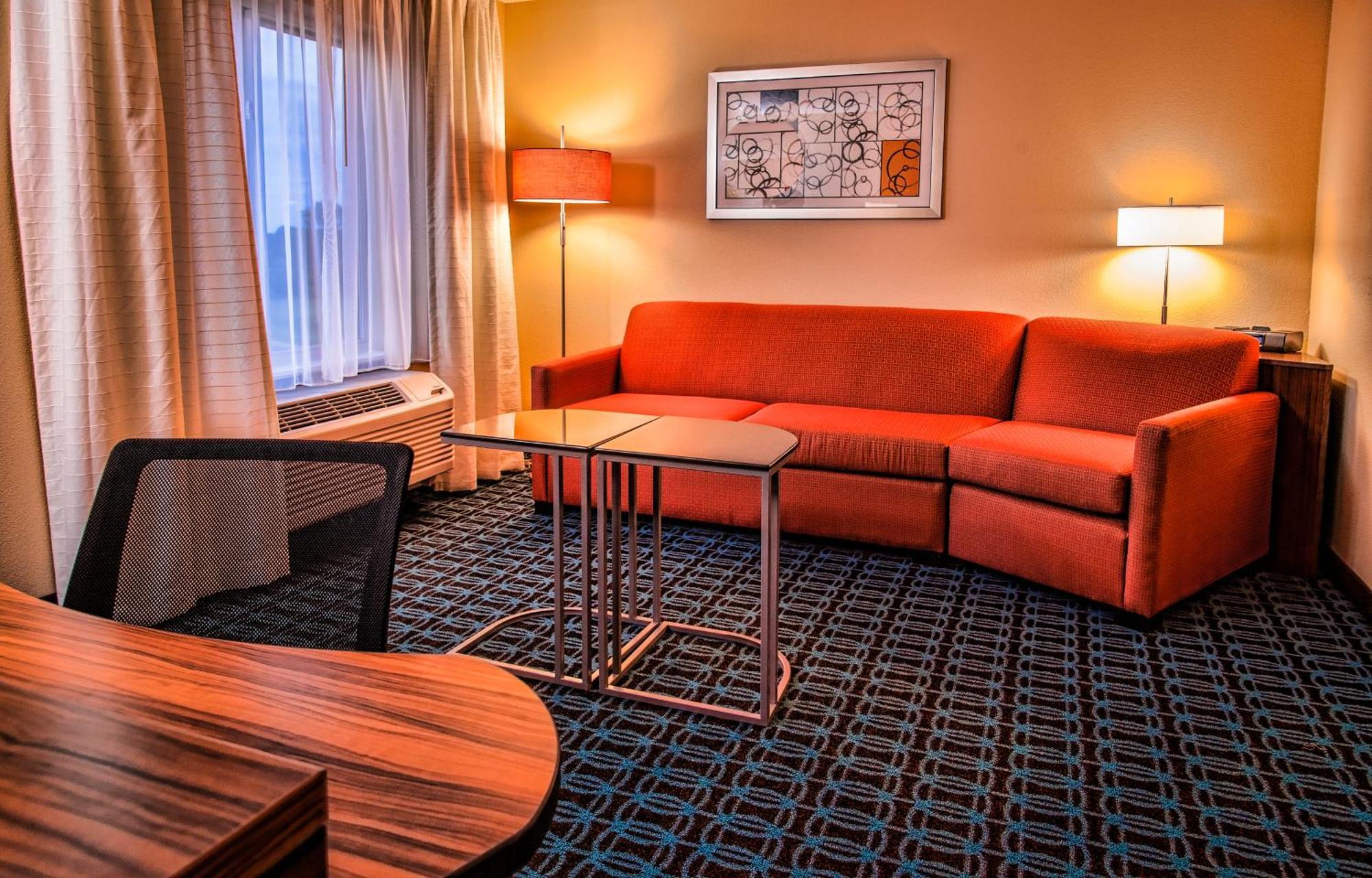 Fairfield Inn & Suites By Marriott Montgomery Airport Hope Hull Экстерьер фото