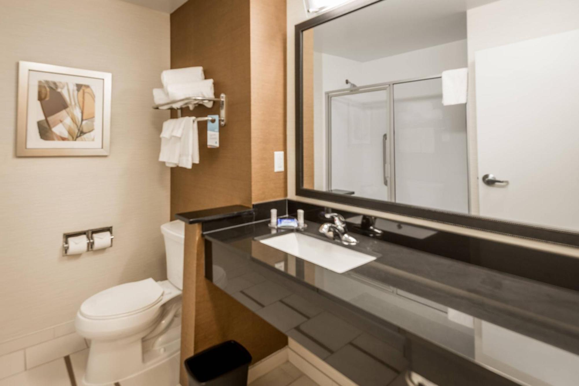 Fairfield Inn & Suites By Marriott Montgomery Airport Hope Hull Экстерьер фото